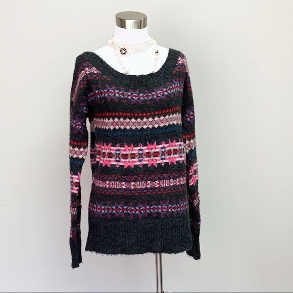 American Eagle sweater - Picture 2 of 5